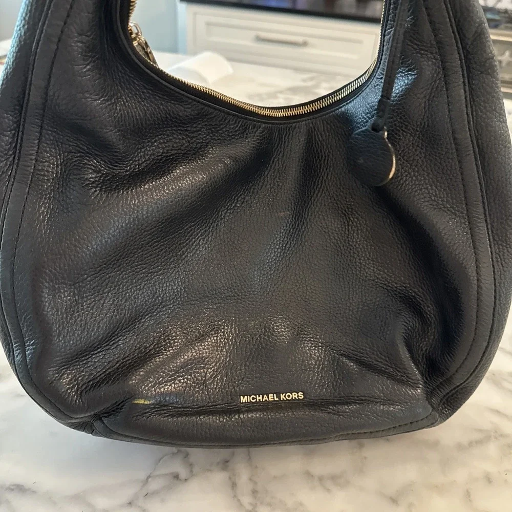 Michael Kors Black Pebbled Leather Lydia‎ Hobo Bag Soft Supple Leather Classic